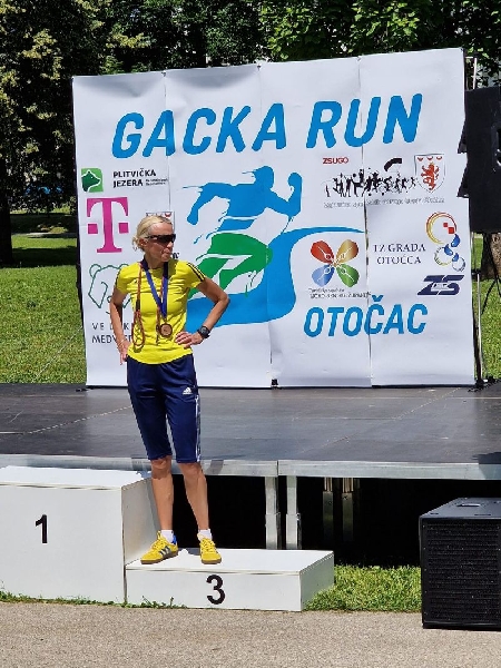 Članovi IPA Šibenik na atletskoj utrci „GACKA RUN 2024“ u Otočcu