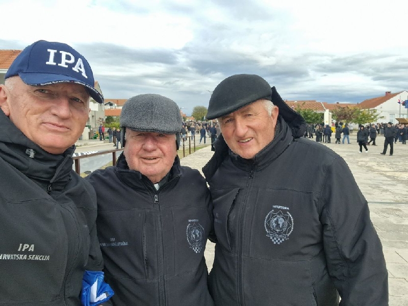 Dan sjećanja na žrtvu Škabrnje - jedno od mjesta najveće patnje i žrtve. Dan sjećanja na žrtvu Škabrnje - jedno od mjesta najveće patnje i žrtve.