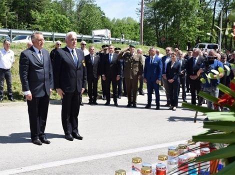 U Rizvanuši obilježen Dan sjećanja na Velebitske junake